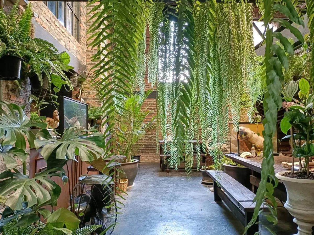 Bed and Breakfast J No.14 Бангкок Экстерьер фото