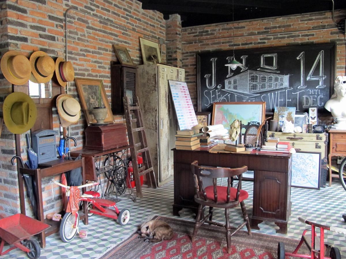 Bed and Breakfast J No.14 Бангкок Экстерьер фото