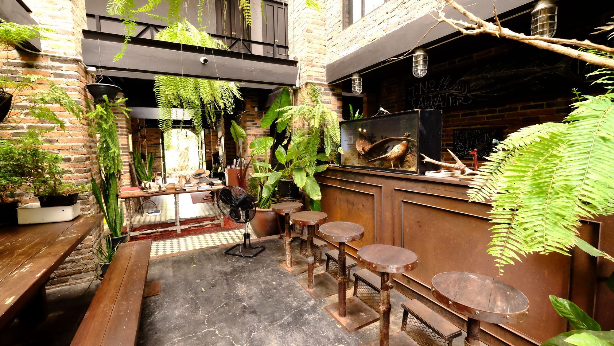 Bed and Breakfast J No.14 Бангкок Экстерьер фото